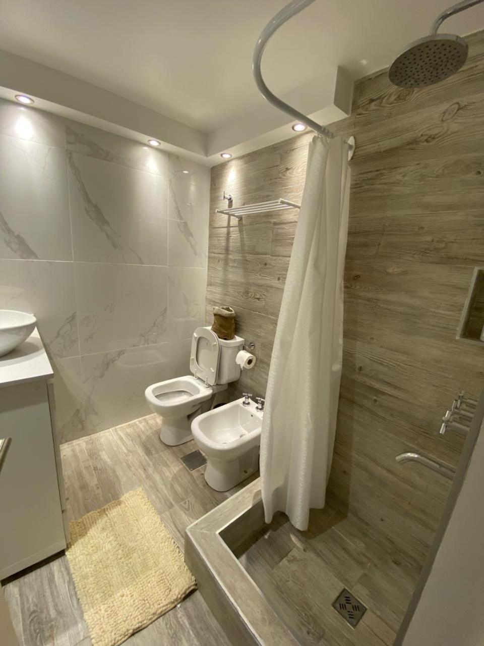Departamento Centrico Con Cochera - Cordoba Argentina- Esterno foto