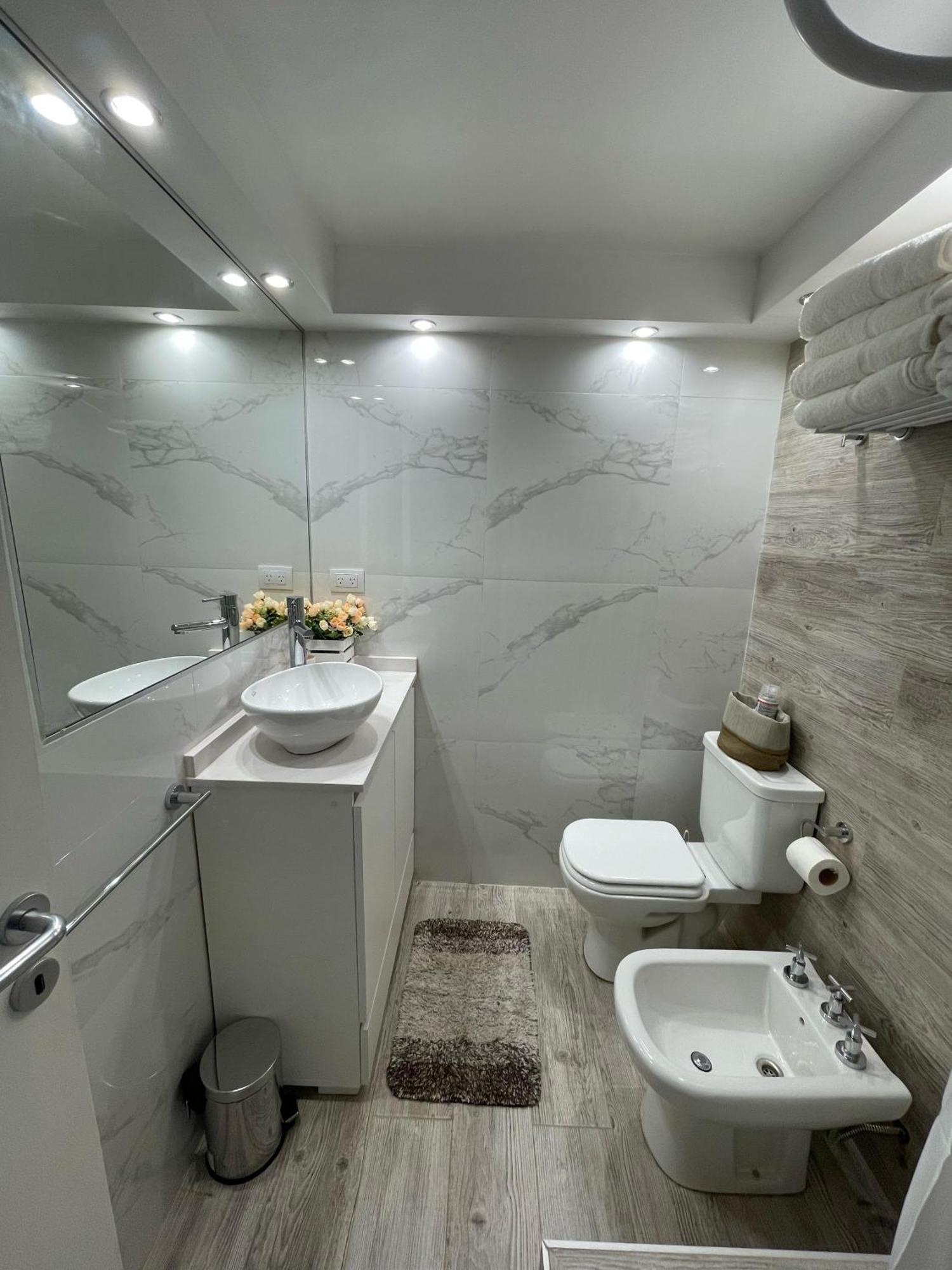 Departamento Centrico Con Cochera - Cordoba Argentina- Esterno foto